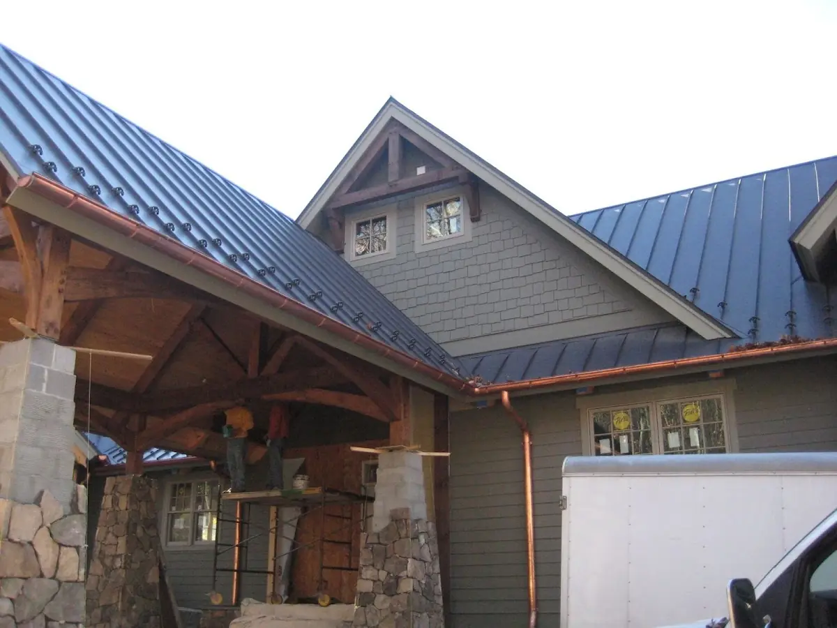 Craftsman Roofing team delivering quality roofing work in Home Orchard